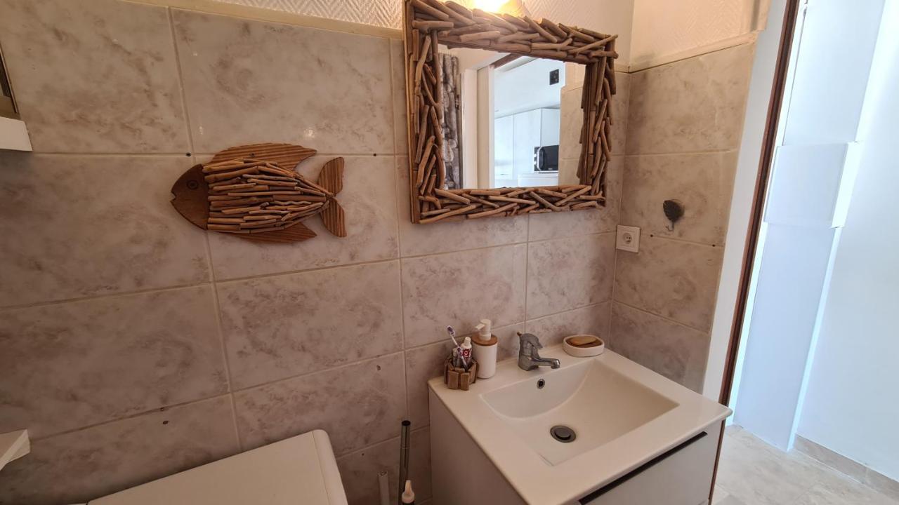 Ti Caz Kreol - Juan Plages Les Pieds Dans L'Eau Apartment Exterior foto